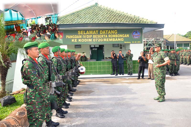 Pangdam IV/Diponegoro Kunjungi Kodim Rembang