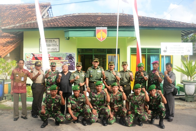 Pangdam IV/Diponegoro Kunjungi Koramil 10/Karimunjawa