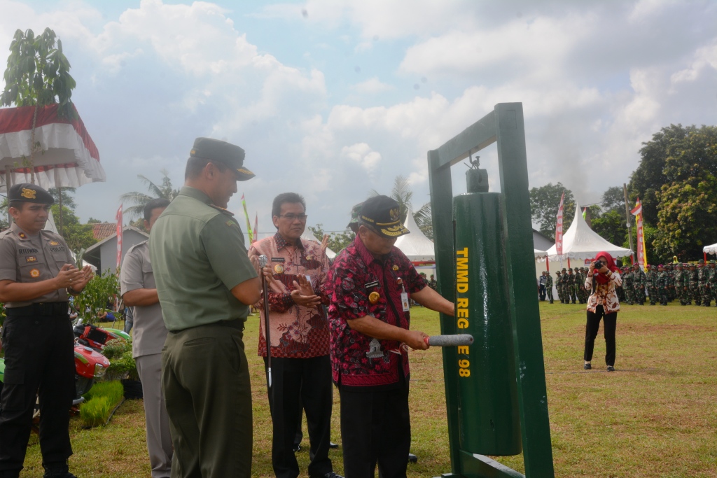 Pembukaan TMMD Reg Ke-98