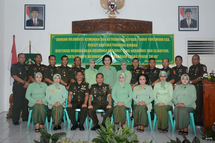 Syukuran HUT Ke – 70 Persit KCK Koorcab Rem 073