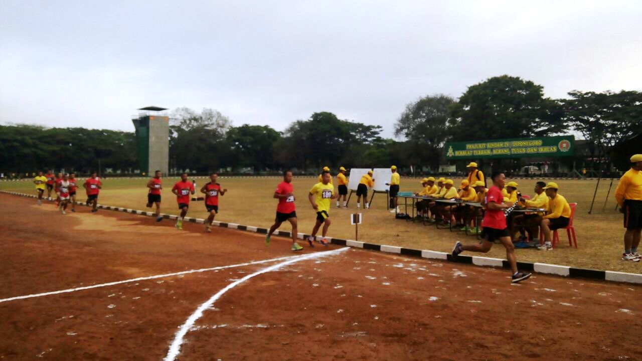 Yonif 410/Alugoro berlaga Ton Tangkas Kodam IV/Diponegoro